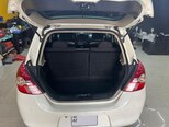 Nissan Tiida-4