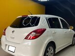 Nissan Tiida-5