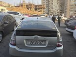 Toyota Prius-2
