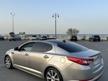 Kia Optima-4