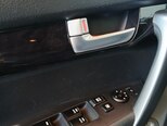 Kia Sorento-13