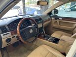 Volkswagen Touareg-13