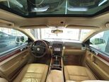 Volkswagen Touareg-12