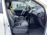 Toyota Land Cruiser Prado-12