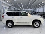 Toyota Land Cruiser Prado-4
