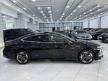 Hyundai Sonata-4