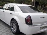 Chrysler 300C-9