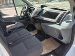 Ford Transit-5