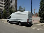 Ford Transit-19