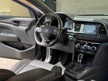 Hyundai Elantra-15