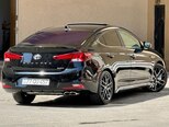Hyundai Elantra-12