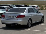 Mercedes E 220 d-5