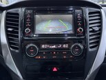 Mitsubishi Pajero Sport-16