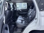 Mitsubishi Pajero Sport-14