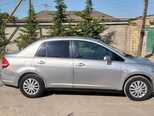 Nissan Tiida-10