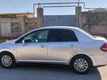 Nissan Tiida-16