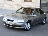 Opel Vectra-3