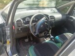 Opel Zafira-14
