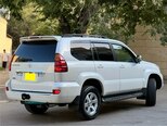 Toyota Land Cruiser Prado-6