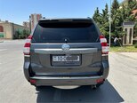 Toyota Land Cruiser Prado-7