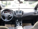 Chevrolet Cruze-12