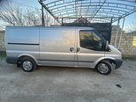 Ford Transit-5