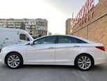 Hyundai Sonata-6