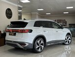 Volkswagen ID.6 Crozz-3