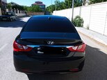 Hyundai Sonata-2