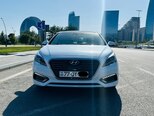 Hyundai Sonata-1