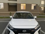 Hyundai IONIQ-1