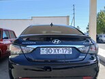 Hyundai Sonata-8