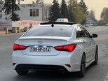 Hyundai Sonata-2