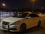 Hyundai Sonata-4