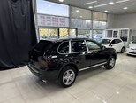 Porsche Cayenne-12
