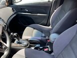 Chevrolet Cruze-11