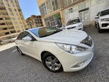 Hyundai Sonata-4