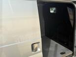 Ford Transit-12