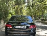 Mercedes E 220-2