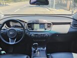 Kia Sorento-11