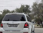 Mercedes GL 550-16
