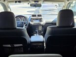 Toyota Land Cruiser Prado-8