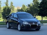 Volkswagen Jetta-1