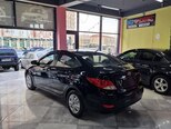 Hyundai Accent-3