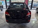 Hyundai Accent-2