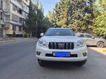Toyota Land Cruiser Prado-6