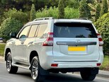Toyota Land Cruiser Prado-6