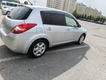 Nissan Tiida-7