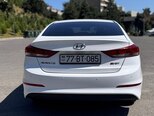 Hyundai Avante-4