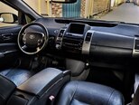 Toyota Prius-11